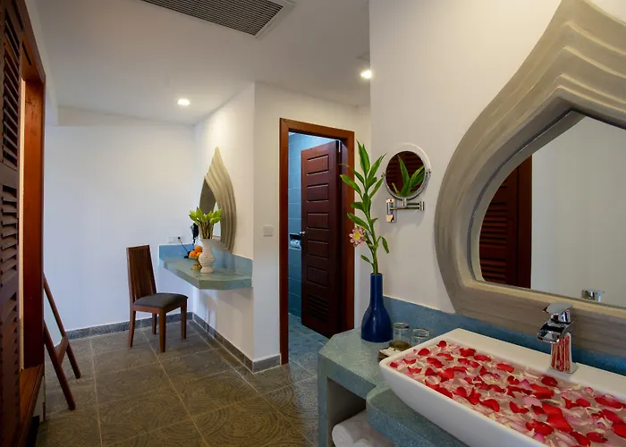 Hotel Khmer Mansion 5*