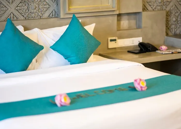 Hotel Khmer Mansion 5*