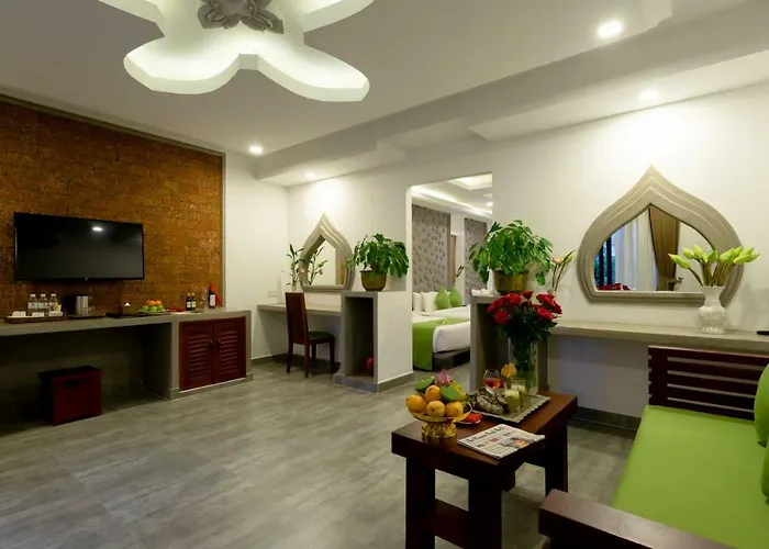 Khmer Mansion Hotel 5*