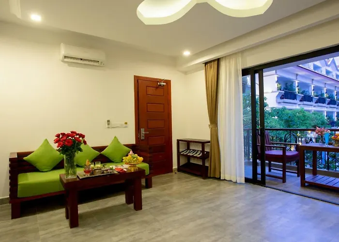 Hotel Khmer Mansion 5*